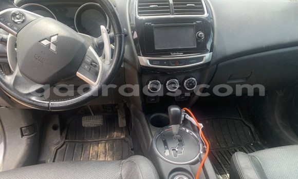 Dieundeu Occasion Mitsubishi RVR Silver Auto in Dakar in Dakar Dieundeu Occasion Mitsubishi RVR Silver Auto in Dakar in Dakar