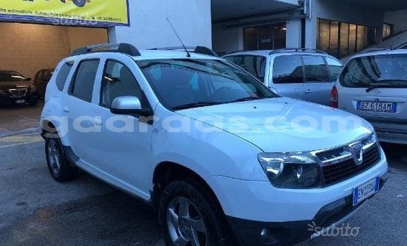 Dieundeu Occasion Renault Duster White Auto in Dakar in Dakar Dieundeu Occasion Renault Duster White Auto in Dakar in Dakar