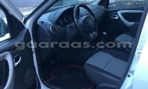 Dieundeu Occasion Renault Duster White Auto in Dakar in Dakar Dieundeu Occasion Renault Duster White Auto in Dakar in Dakar