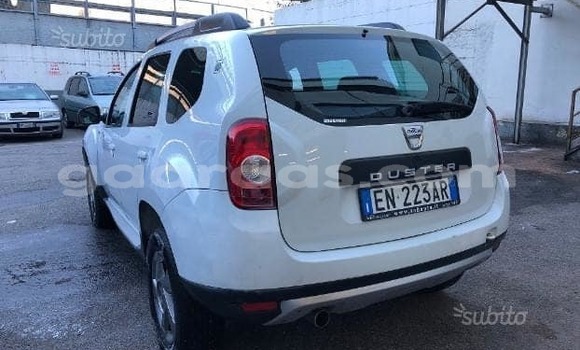 Dieundeu Occasion Renault Duster White Auto in Dakar in Dakar Dieundeu Occasion Renault Duster White Auto in Dakar in Dakar