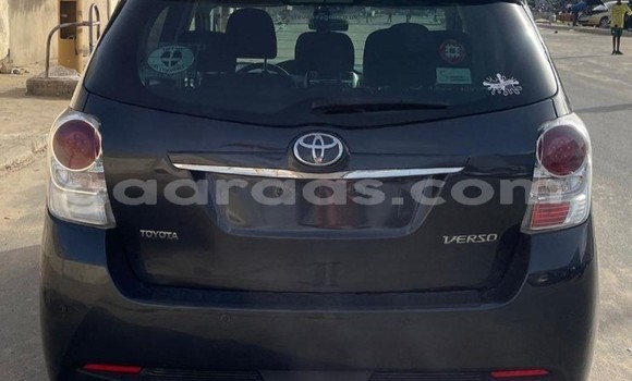 Acheter Occasion Voiture Toyota Verso Noir à Dakar, Dakar Acheter Occasion Voiture Toyota Verso Noir à Dakar, Dakar
