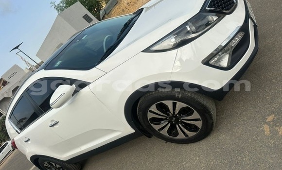 Dieundeu Occasion Kia Sportage White Auto in Dakar in Dakar Dieundeu Occasion Kia Sportage White Auto in Dakar in Dakar