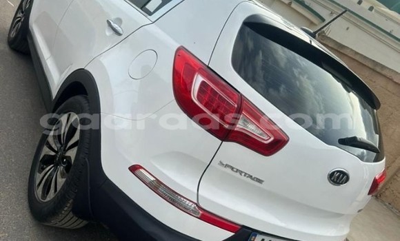 Dieundeu Occasion Kia Sportage White Auto in Dakar in Dakar Dieundeu Occasion Kia Sportage White Auto in Dakar in Dakar