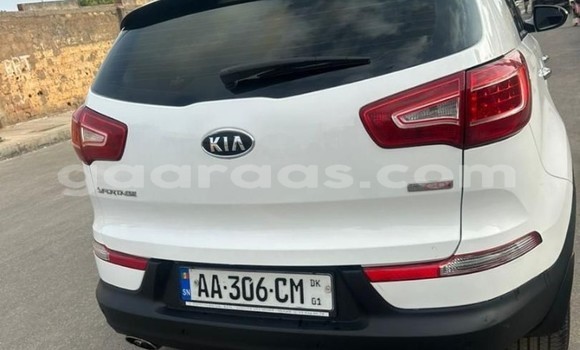 Dieundeu Occasion Kia Sportage White Auto in Dakar in Dakar Dieundeu Occasion Kia Sportage White Auto in Dakar in Dakar
