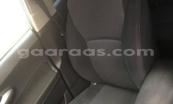 Dieundeu Occasion Toyota Auris Silver Auto in Dakar in Dakar Dieundeu Occasion Toyota Auris Silver Auto in Dakar in Dakar