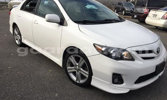 Dieundeu Occasion Toyota Corolla White Auto in Dakar in Dakar Dieundeu Occasion Toyota Corolla White Auto in Dakar in Dakar