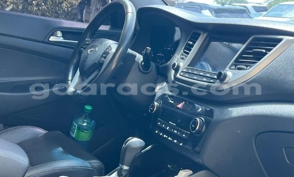 Acheter Occasion Voiture Hyundai Tucson Blanc à Dakar, Dakar Acheter Occasion Voiture Hyundai Tucson Blanc à Dakar, Dakar