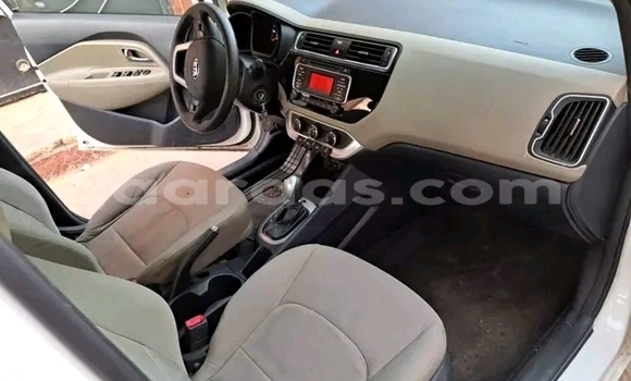 Dieundeu Occasion Kia Rio White Auto in Dakar in Dakar Dieundeu Occasion Kia Rio White Auto in Dakar in Dakar