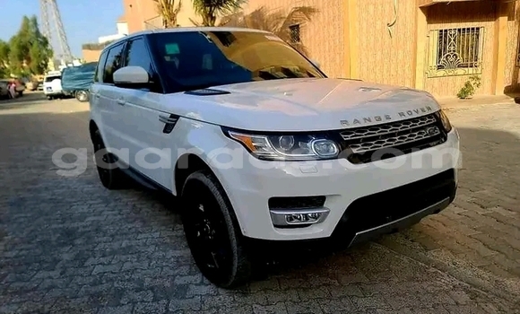 Dieundeu Occasion Range Rover Range Rover White Auto in Dakar in Dakar Dieundeu Occasion Range Rover Range Rover White Auto in Dakar in Dakar