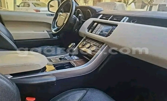 Dieundeu Occasion Range Rover Range Rover White Auto in Dakar in Dakar Dieundeu Occasion Range Rover Range Rover White Auto in Dakar in Dakar