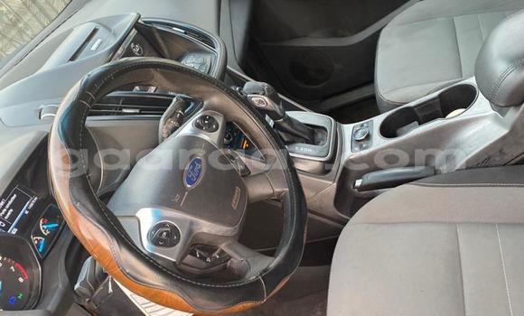 Dieundeu Occasion Ford Escape Blue Auto in Dakar in Dakar Dieundeu Occasion Ford Escape Blue Auto in Dakar in Dakar