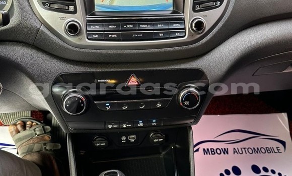 Dieundeu Occasion Hyundai Tucson Blue Auto in Dakar in Dakar Dieundeu Occasion Hyundai Tucson Blue Auto in Dakar in Dakar