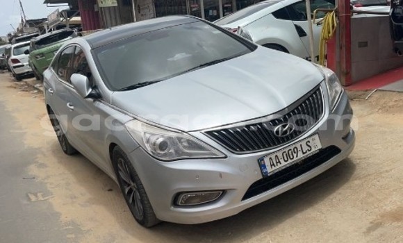 Dieundeu Occasion Hyundai Grandeur Silver Auto in Dakar in Dakar Dieundeu Occasion Hyundai Grandeur Silver Auto in Dakar in Dakar