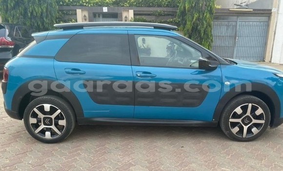 Dieundeu Occasion Citroen C4 Cactus Blue Auto in Dakar in Dakar Dieundeu Occasion Citroen C4 Cactus Blue Auto in Dakar in Dakar