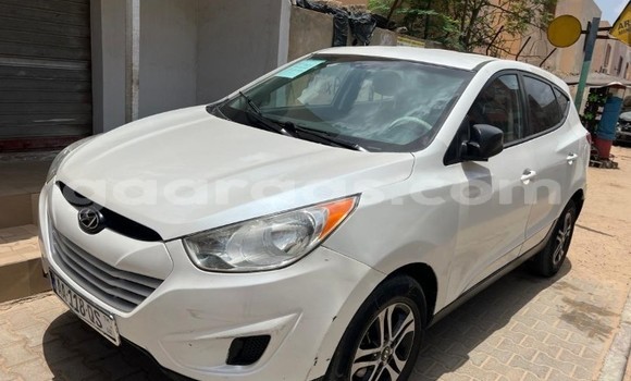 Buy Used Hyundai Tucson White Car in Dakar in Dakar Buy Used Hyundai Tucson White Car in Dakar in Dakar