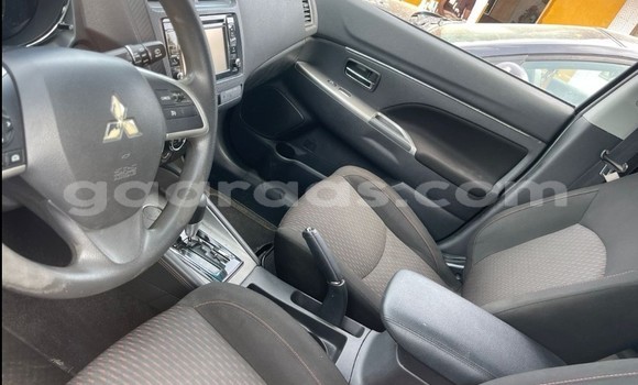 Acheter Occasion Voiture Mitsubishi Outlander Noir à Dakar, Dakar Acheter Occasion Voiture Mitsubishi Outlander Noir à Dakar, Dakar