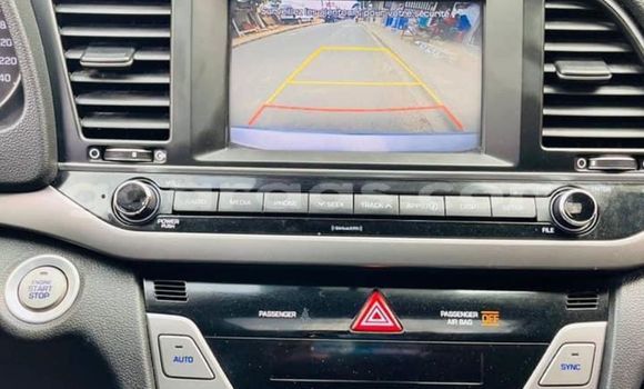 Acheter Occasion Voiture Hyundai Elantra Gris à Dakar, Dakar Acheter Occasion Voiture Hyundai Elantra Gris à Dakar, Dakar