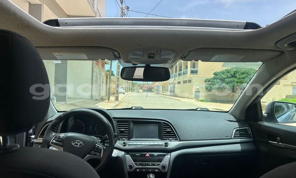 Acheter Occasion Voiture Hyundai Elantra Gris à Dakar, Dakar Acheter Occasion Voiture Hyundai Elantra Gris à Dakar, Dakar