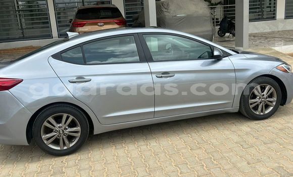 Acheter Occasion Voiture Hyundai Elantra Gris à Dakar, Dakar Acheter Occasion Voiture Hyundai Elantra Gris à Dakar, Dakar