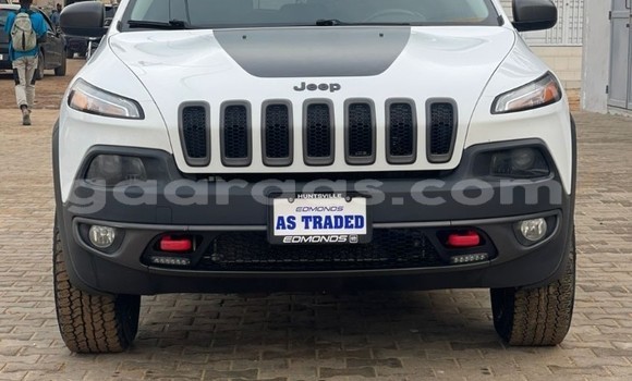 Acheter Occasion Voiture Jeep Cherokee Blanc à Dakar, Dakar Acheter Occasion Voiture Jeep Cherokee Blanc à Dakar, Dakar