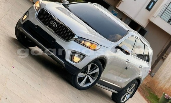 Acheter Occasion Voiture Kia Sorento Gris à Dakar, Dakar Acheter Occasion Voiture Kia Sorento Gris à Dakar, Dakar