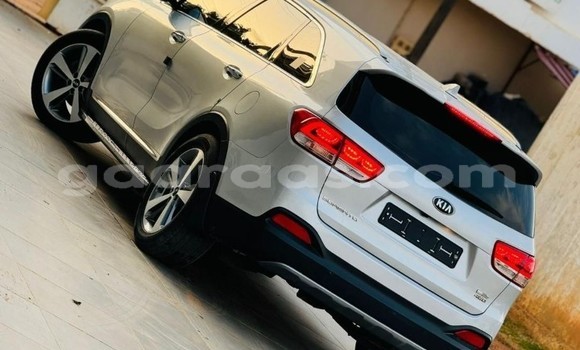 Acheter Occasion Voiture Kia Sorento Gris à Dakar, Dakar Acheter Occasion Voiture Kia Sorento Gris à Dakar, Dakar