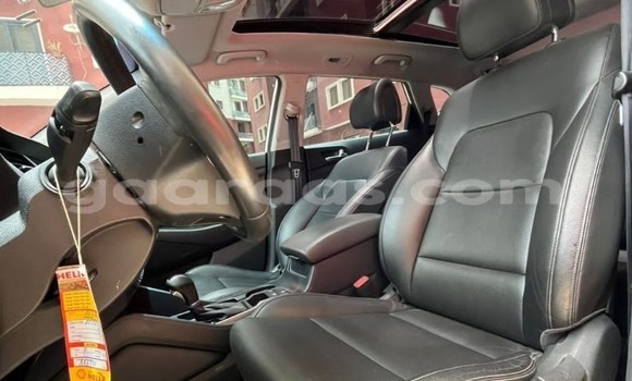 Buy Used Hyundai Tucson White Car in Dakar in Dakar Buy Used Hyundai Tucson White Car in Dakar in Dakar