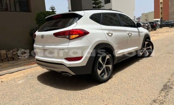 Buy Used Hyundai Tucson White Car in Dakar in Dakar Buy Used Hyundai Tucson White Car in Dakar in Dakar