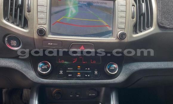 Dieundeu Occasion Kia Sportage White Auto in Dakar in Dakar Dieundeu Occasion Kia Sportage White Auto in Dakar in Dakar