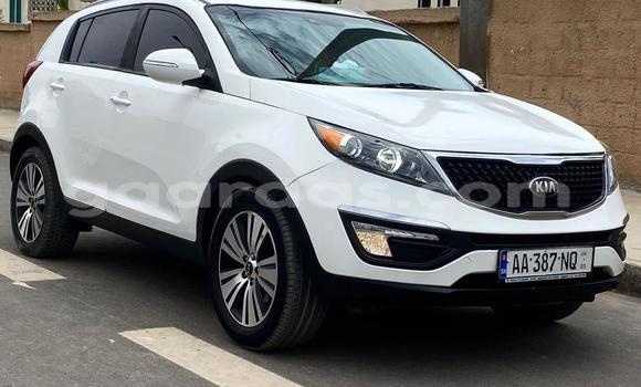 Dieundeu Occasion Kia Sportage White Auto in Dakar in Dakar Dieundeu Occasion Kia Sportage White Auto in Dakar in Dakar