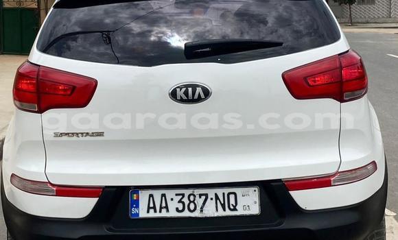 Dieundeu Occasion Kia Sportage White Auto in Dakar in Dakar Dieundeu Occasion Kia Sportage White Auto in Dakar in Dakar