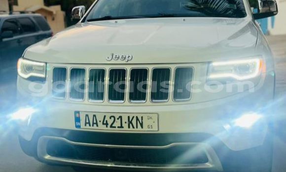 Buy Used Jeep Grand Cherokee White Car in Dakar in Dakar Buy Used Jeep Grand Cherokee White Car in Dakar in Dakar