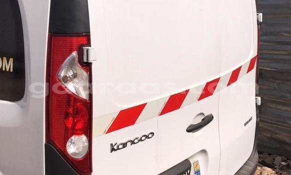 Buy Used Renault Kangoo White Car in Dakar in Dakar Buy Used Renault Kangoo White Car in Dakar in Dakar