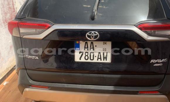 Dieundeu Occasion Toyota RAV4 Black Auto in Dakar in Dakar Dieundeu Occasion Toyota RAV4 Black Auto in Dakar in Dakar