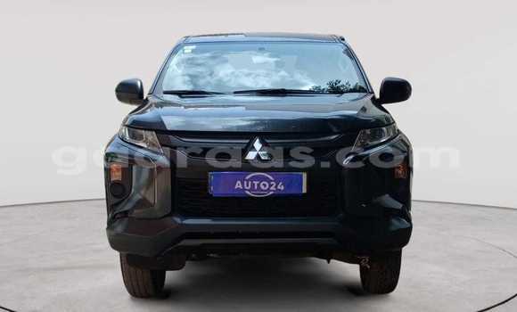 Buy Used Mitsubishi L200 Brown Car in Dakar in Dakar