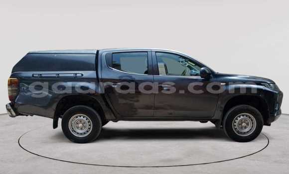 Dieundeu Occasion Mitsubishi L200 Brown Auto in Dakar in Dakar Dieundeu Occasion Mitsubishi L200 Brown Auto in Dakar in Dakar