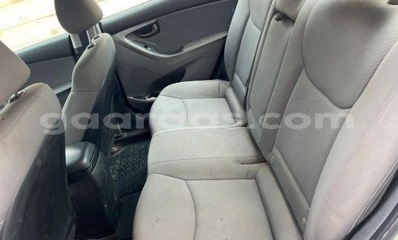 Acheter Occasion Voiture Hyundai Elantra Blanc à Dakar, Dakar Acheter Occasion Voiture Hyundai Elantra Blanc à Dakar, Dakar