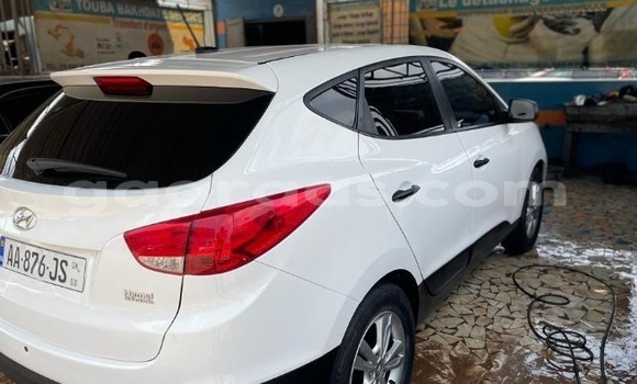 Dieundeu Occasion Hyundai Tucson White Auto in Dakar in Dakar Dieundeu Occasion Hyundai Tucson White Auto in Dakar in Dakar