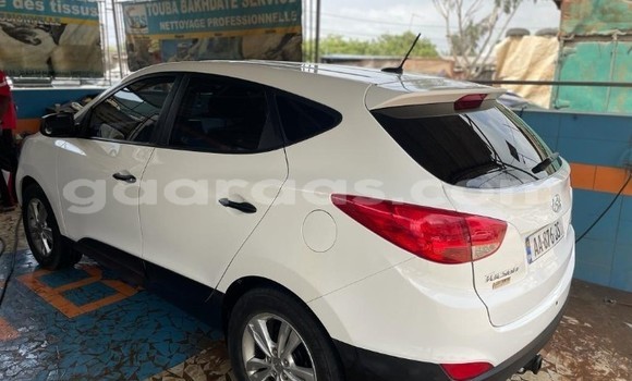 Dieundeu Occasion Hyundai Tucson White Auto in Dakar in Dakar Dieundeu Occasion Hyundai Tucson White Auto in Dakar in Dakar