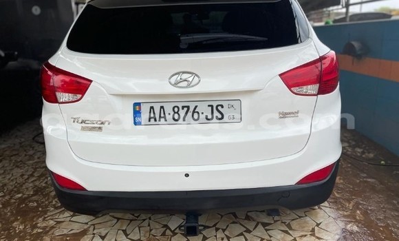 Dieundeu Occasion Hyundai Tucson White Auto in Dakar in Dakar Dieundeu Occasion Hyundai Tucson White Auto in Dakar in Dakar