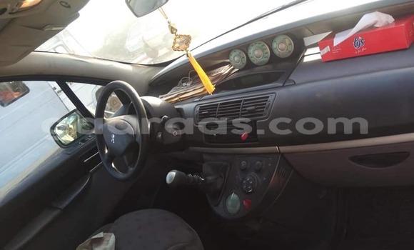 Dieundeu Occasion Peugeot 807 Black Auto in Dakar in Dakar Dieundeu Occasion Peugeot 807 Black Auto in Dakar in Dakar