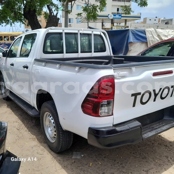 Big with watermark toyota hilux dakar dakar 21630