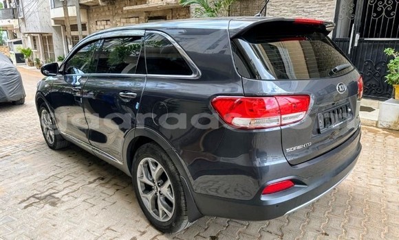 Buy Used Kia Sorento Silver Car in Dakar in Dakar Buy Used Kia Sorento Silver Car in Dakar in Dakar