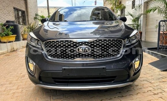 Buy Used Kia Sorento Silver Car in Dakar in Dakar Buy Used Kia Sorento Silver Car in Dakar in Dakar