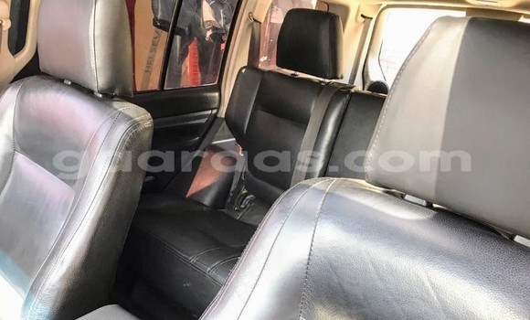 Dieundeu Occasion Mitsubishi Pajero Silver Auto in Dakar in Dakar Dieundeu Occasion Mitsubishi Pajero Silver Auto in Dakar in Dakar