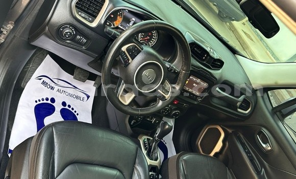 Dieundeu Occasion Jeep Renegade Silver Auto in Dakar in Dakar Dieundeu Occasion Jeep Renegade Silver Auto in Dakar in Dakar