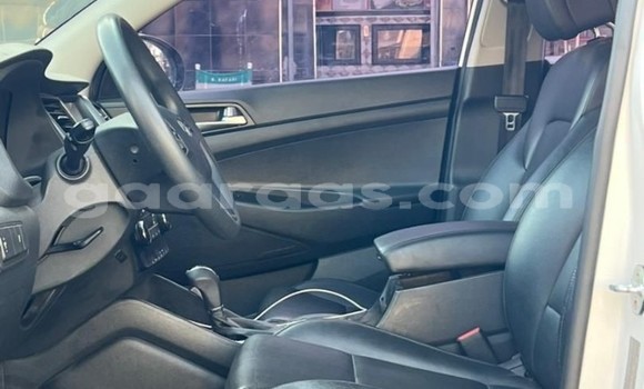 Acheter Occasion Voiture Hyundai Tucson Blanc à Dakar, Dakar Acheter Occasion Voiture Hyundai Tucson Blanc à Dakar, Dakar