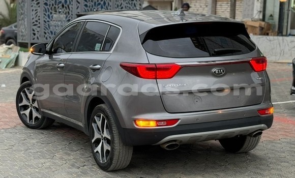 Acheter Occasion Voiture Kia Sportage Gris à Dakar, Dakar Acheter Occasion Voiture Kia Sportage Gris à Dakar, Dakar