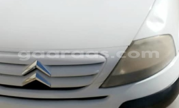 Acheter Occasion Voiture Citroen C3 Blanc à Dakar, Dakar Acheter Occasion Voiture Citroen C3 Blanc à Dakar, Dakar