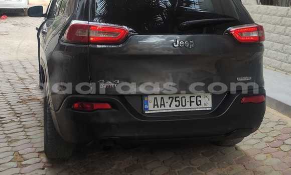Acheter Occasion Voiture Jeep Cherokee Noir à Dakar, Dakar Acheter Occasion Voiture Jeep Cherokee Noir à Dakar, Dakar